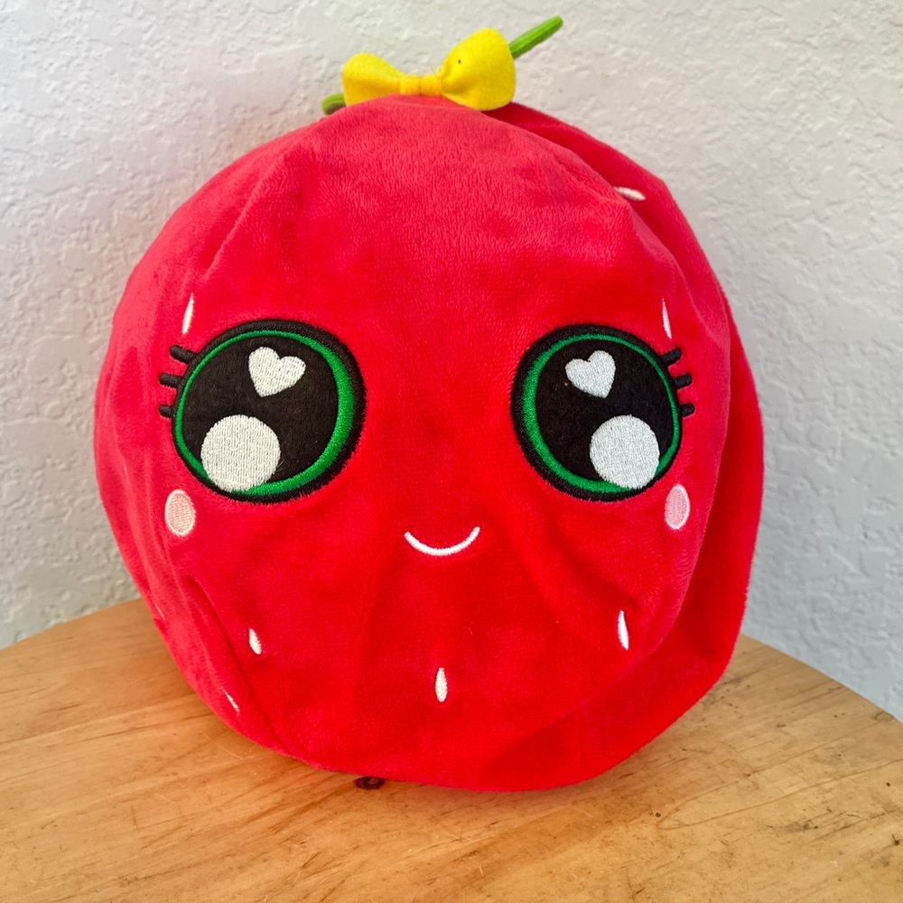 Eolo Lit'L Biggie Bouncerz Strawberry - Foodies Soft & Bouncy Toy Ball